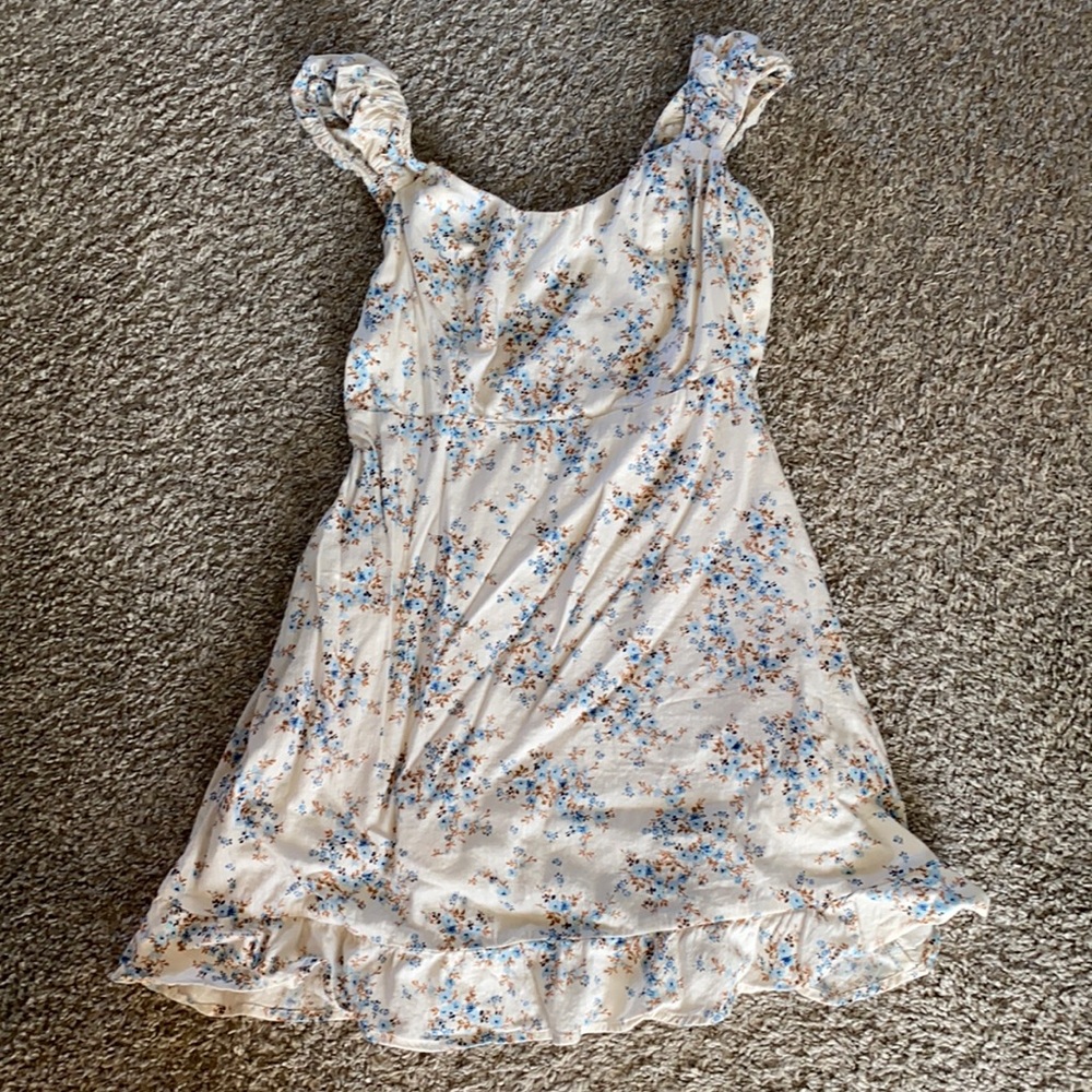 Cute dress